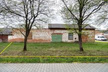 Виробничо-складське приміщення біля Коломиї.