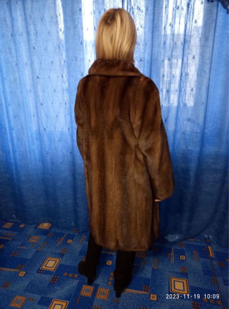 Норкова шуба Karre як нова