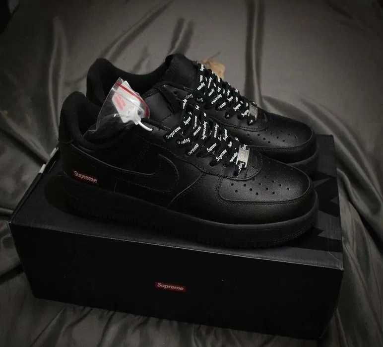 Buty Trampki Nike_Air_Force_1_Low_Supreme_Black_R.40.5