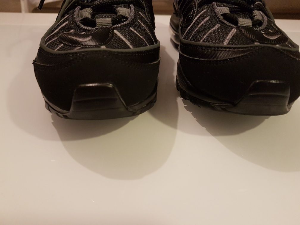 Sapatilhas Nike pretas