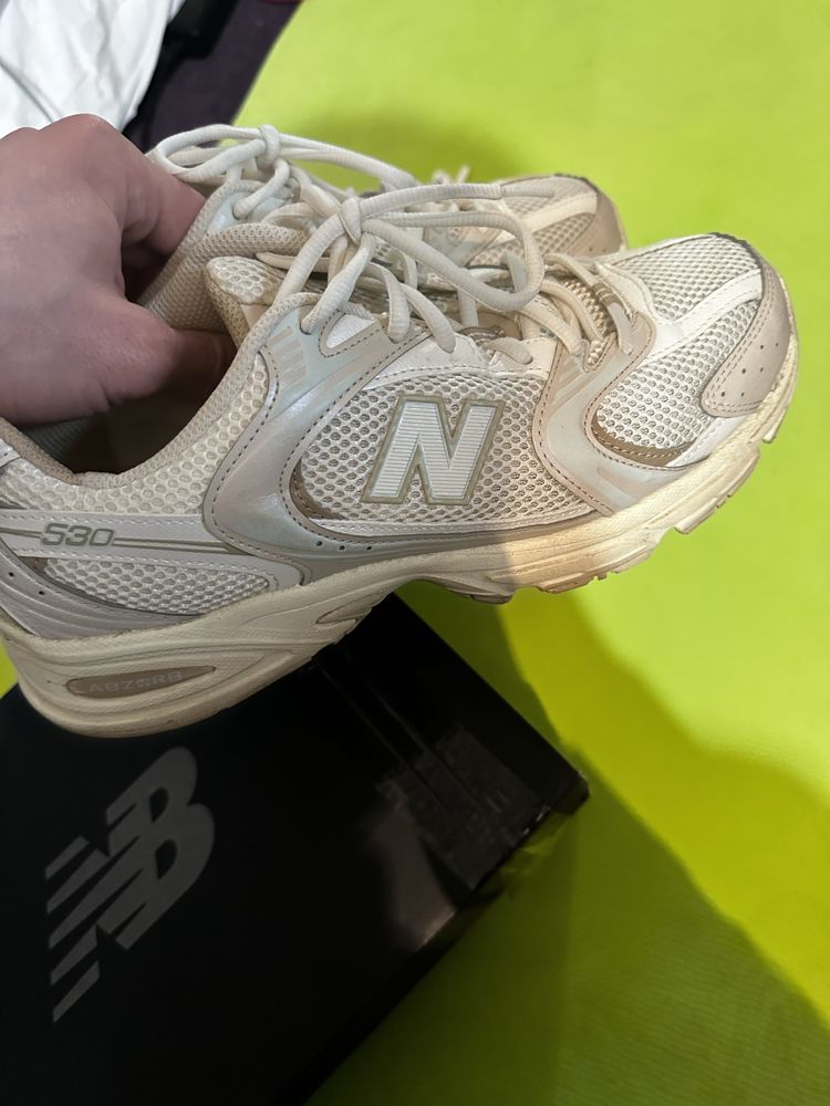 NEW BALANCE Снікерcи MR530AA Бежевий