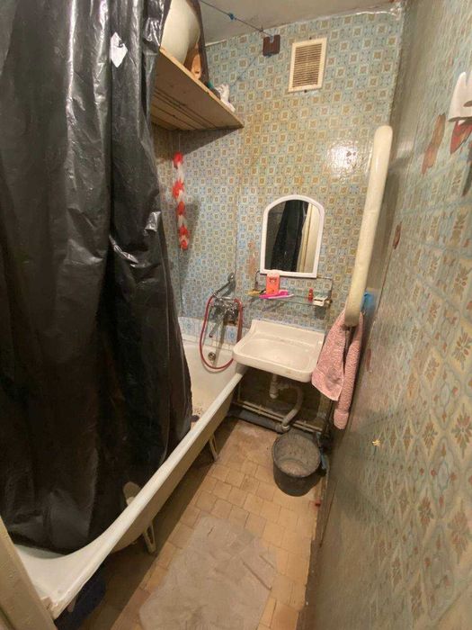 Сдам 2кв 5 минут метро Героев  труда и Студенческая