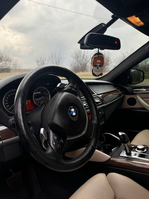 Продам BMW X6 е71