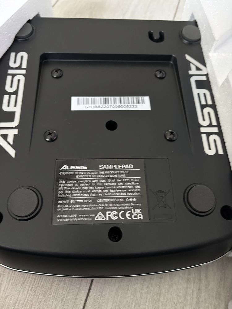Samplepad  alesis perkusia ekektroniczna