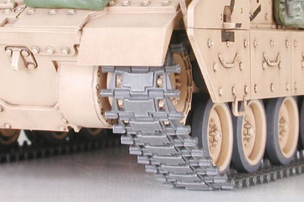 Tamiya 35264 model czołg 1:35 M2A2 ODS INFANTRY FIGHTING VEHICLE