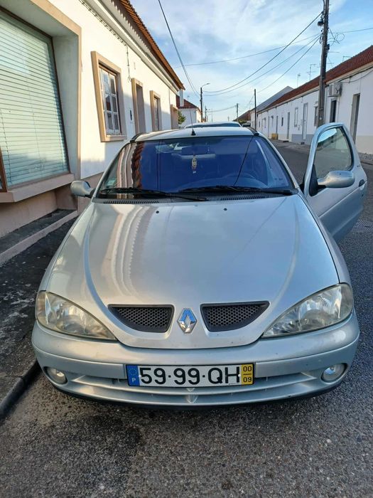 Megane Coupe  1.4 ( COMO NOVO )