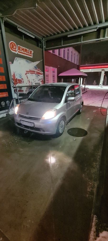 Yaris sirion 1.3 4x4 lpg