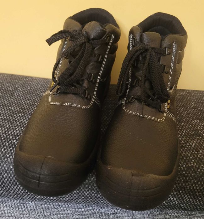 Buty robocze Safety Jogger.