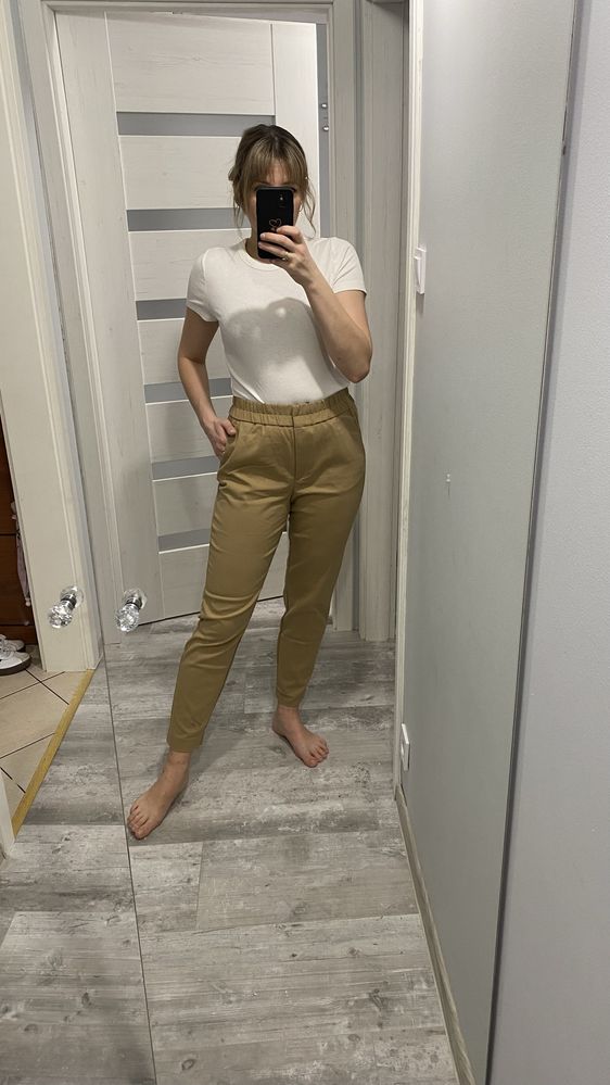 Spodnie damskie chino, cygaretki, eleganckie; Reserved, r L, 40