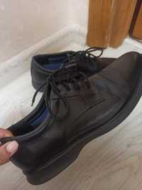Шкіряні черевики туфлі 40,5 розмір