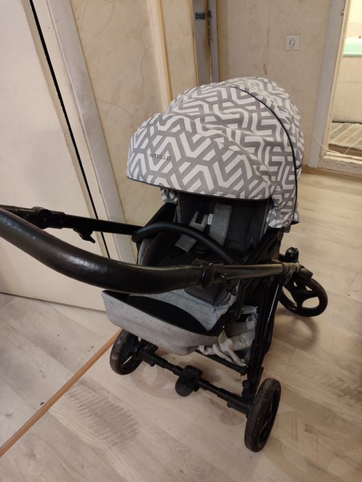 Продам коляску 2в1