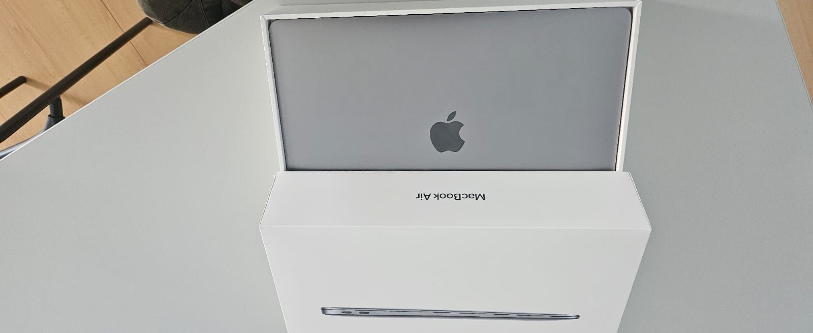 Macbook Air M1 2023