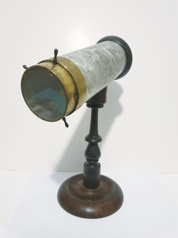 Rariedade: Fantástico antigo Caleidoscópio de mesa do Sec. XIX