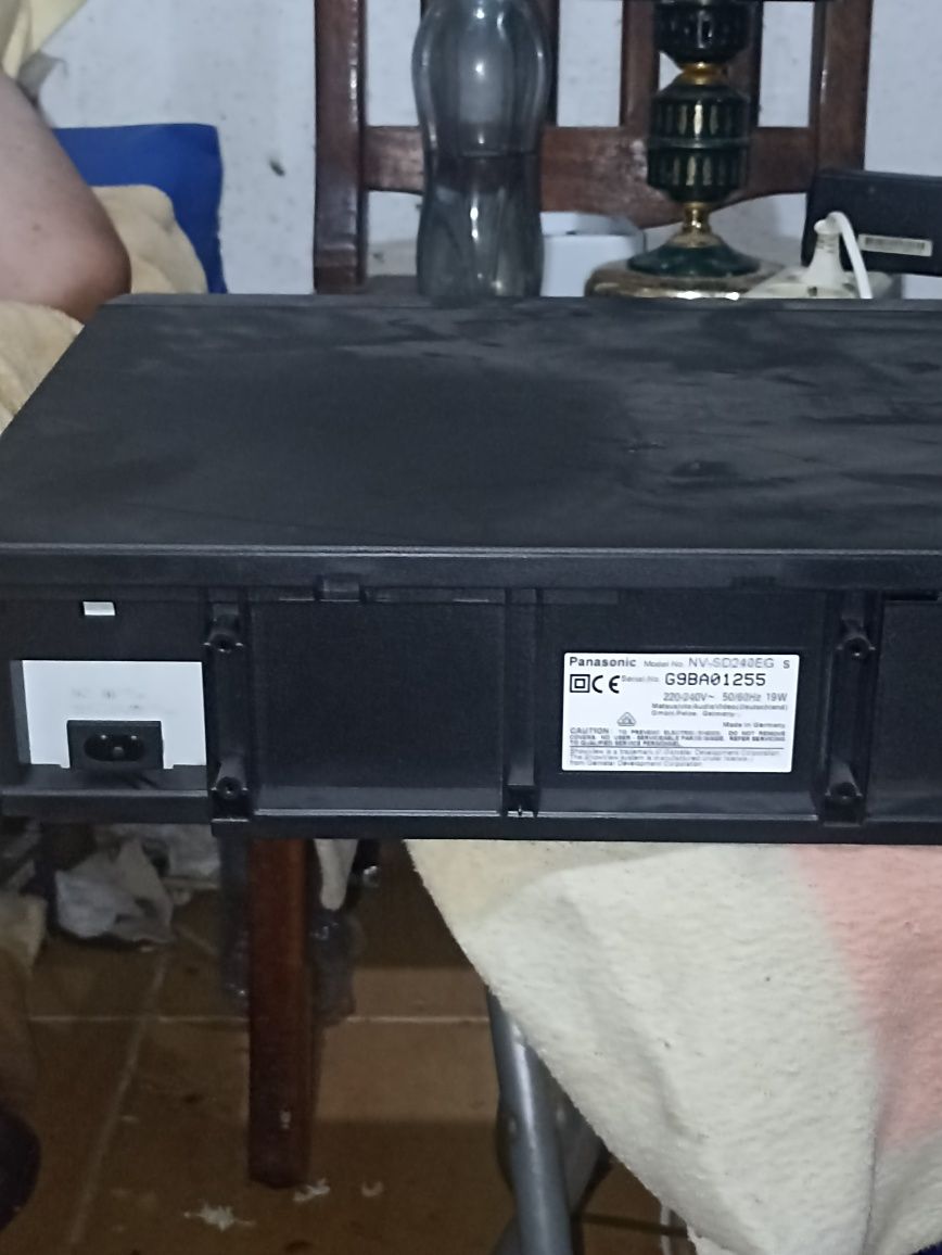 Video Panasonic com comando muito bem funcional