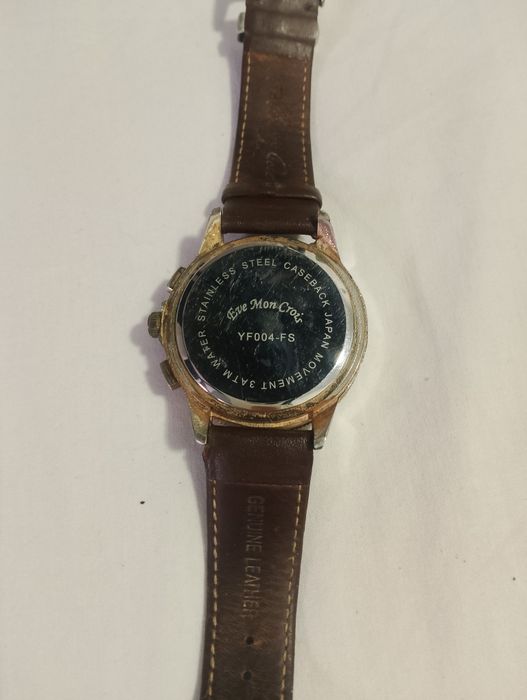 Продаються 2 годинника