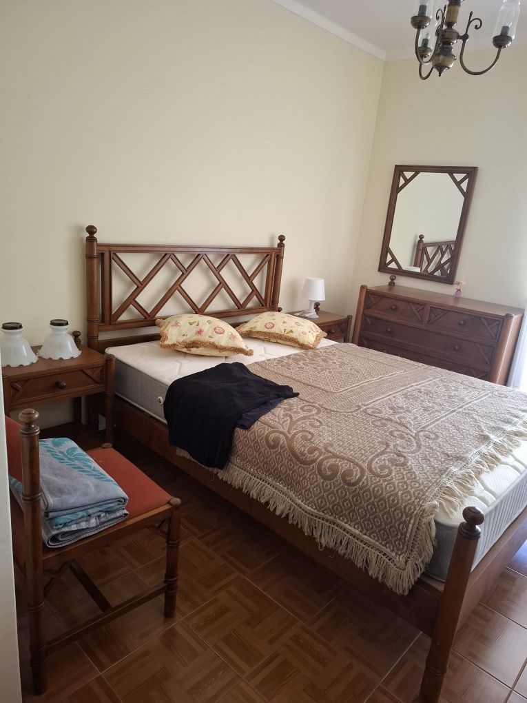 Quarto Casal Completo + Candeiros