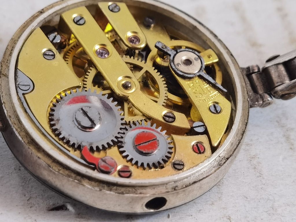 Stary szwajcarski zegarek od 1906