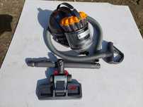 Odkurzacz dyson dc 33 c plus