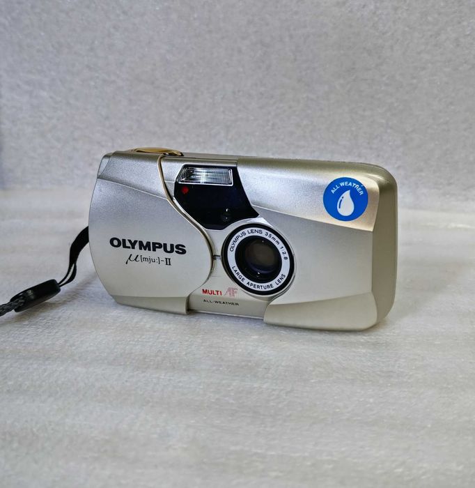 Пленочный фотоаппарат Фотоаппарат Olympus Mju II с нюансом
