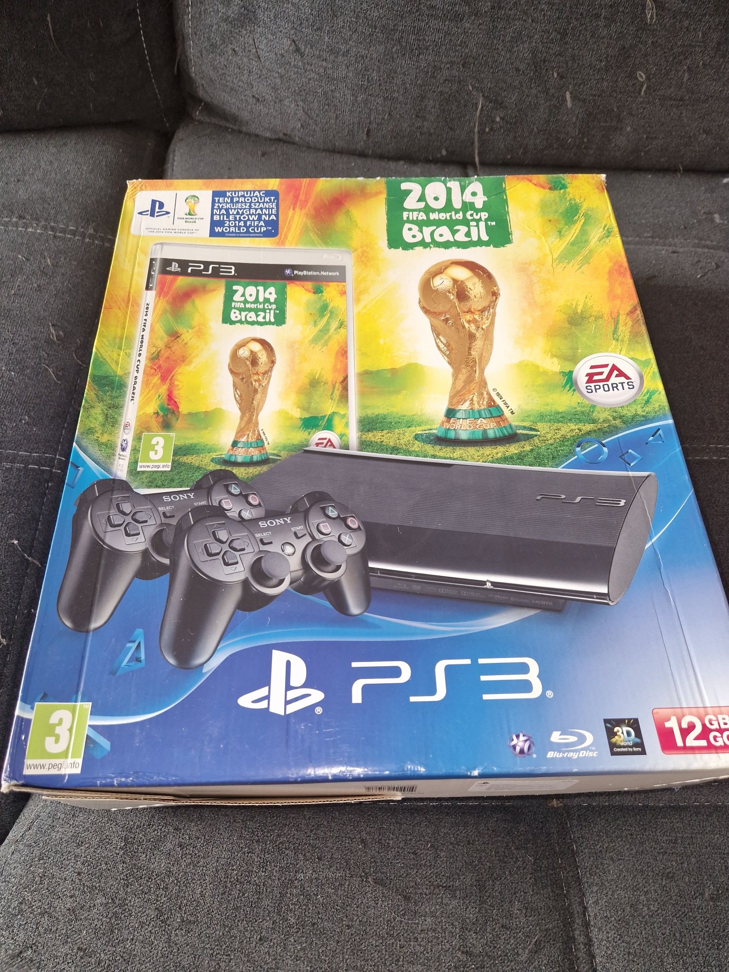 PlayStation 3 PS3 12 GB GO z grą 2014 Fifa Brazil