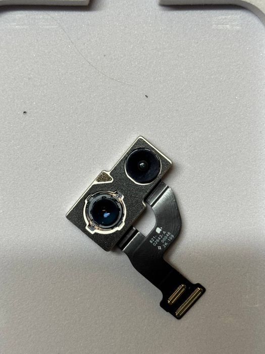 Камера iPhone 12