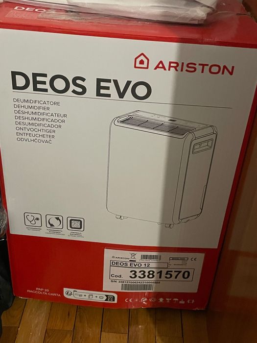 Desumidificador ARISTON Deos 12 Com garantia