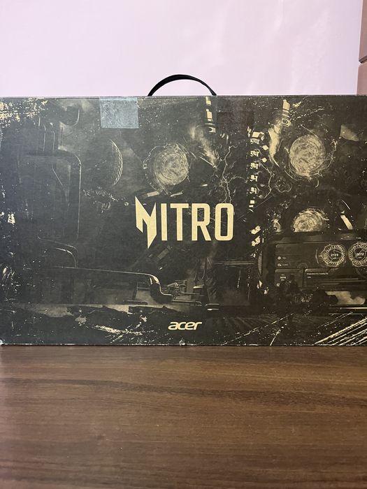 Игровий ноутбук/Acer Nitro 16 R7-7840HS/16GB/1TB RTX4060/2k