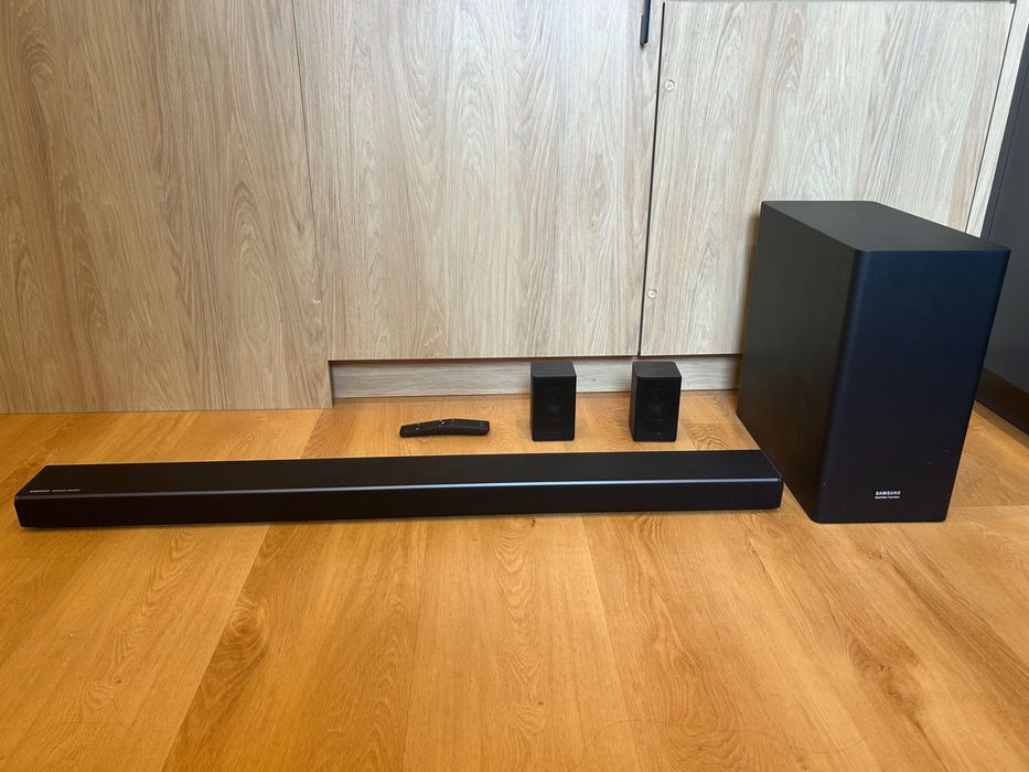 Samsung HW-q70r SWA-8500s