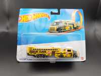 Hot Wheels Ciężarówka Haulin Class model nowy