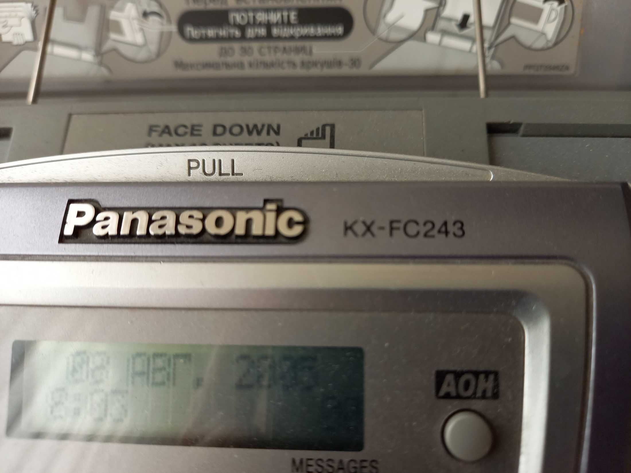 Факс Panasonic KX-FC 233 под бумагу А4 c двумя радиотрубками