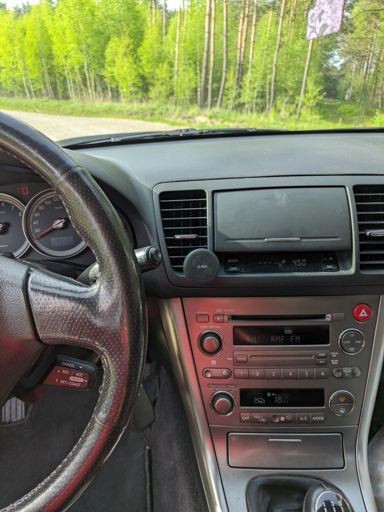 Subaru Legacy 4 IV 2,5ccm LPG 4WD klima Sedan