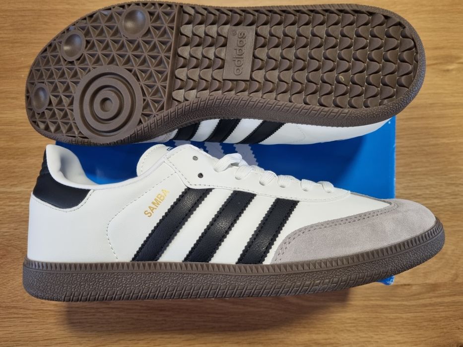Adidas samba og novas