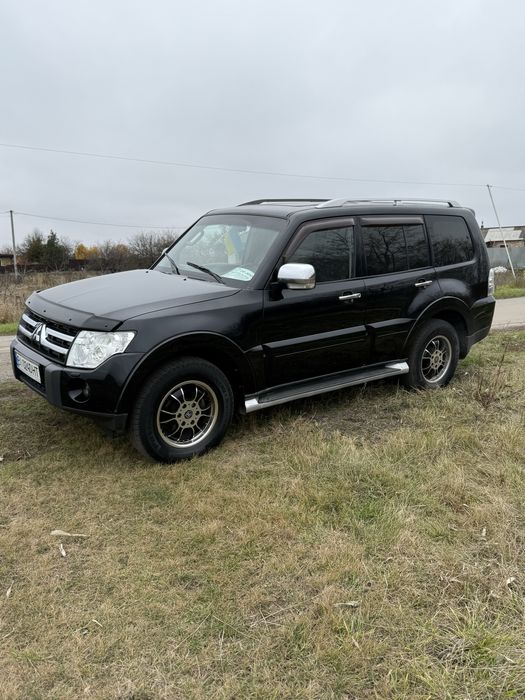 Митсубиси педжеро