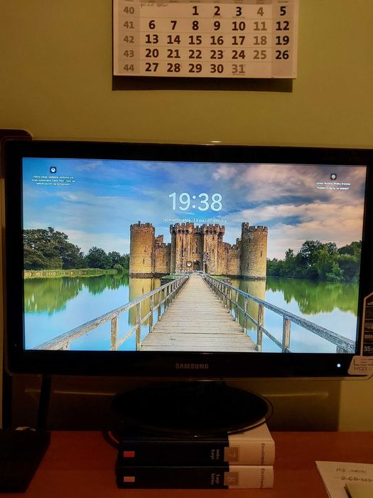 Monitor SAMSUNG SyncMaster XL2370HD + monitor DELL Gratis !!!