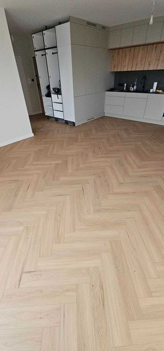 Panele i drzwi z Montażem Ostrołęka, panele winylowe jodełka