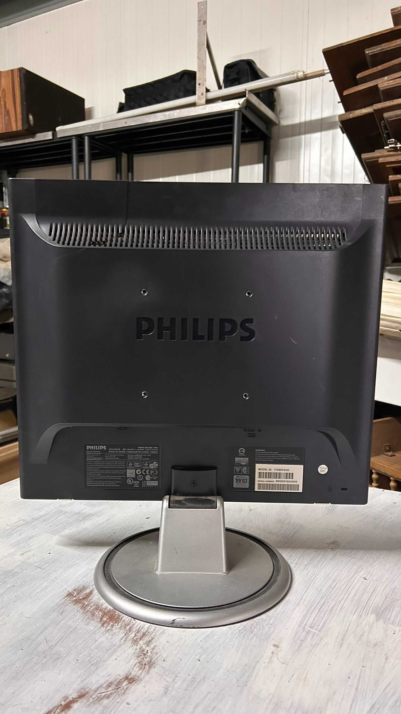Monitor Philips 170S6FS – 17” LCD, 100% Funcional