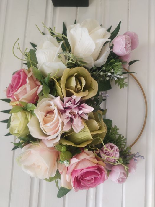 Dekoracja wianek na zawieszenie stroik