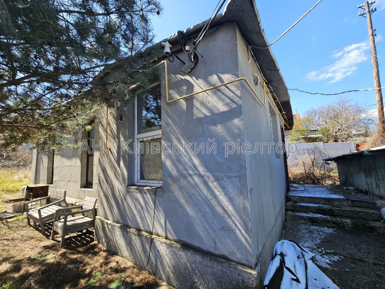 Продаж  будинку з ділянкою, Н.Лотоцької 13. м. Деміївська. Без комісії