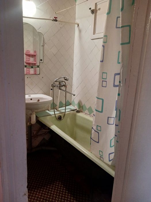 1-кімн. кв., Центр, Світло не вимикають!