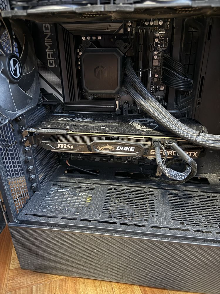 MSI GeForce RTX 2080 duke 8GB GDDR6