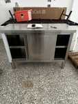 Bancada inox com portas de correr