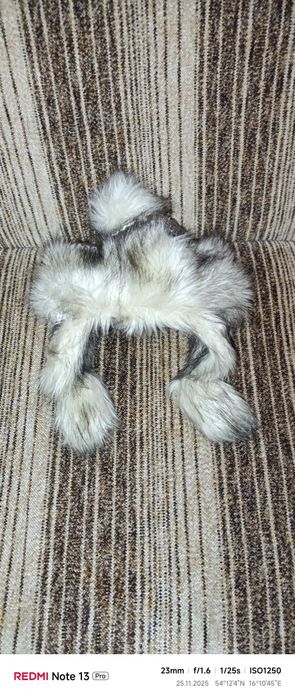 Sprzedam czapkę nową uszatkę