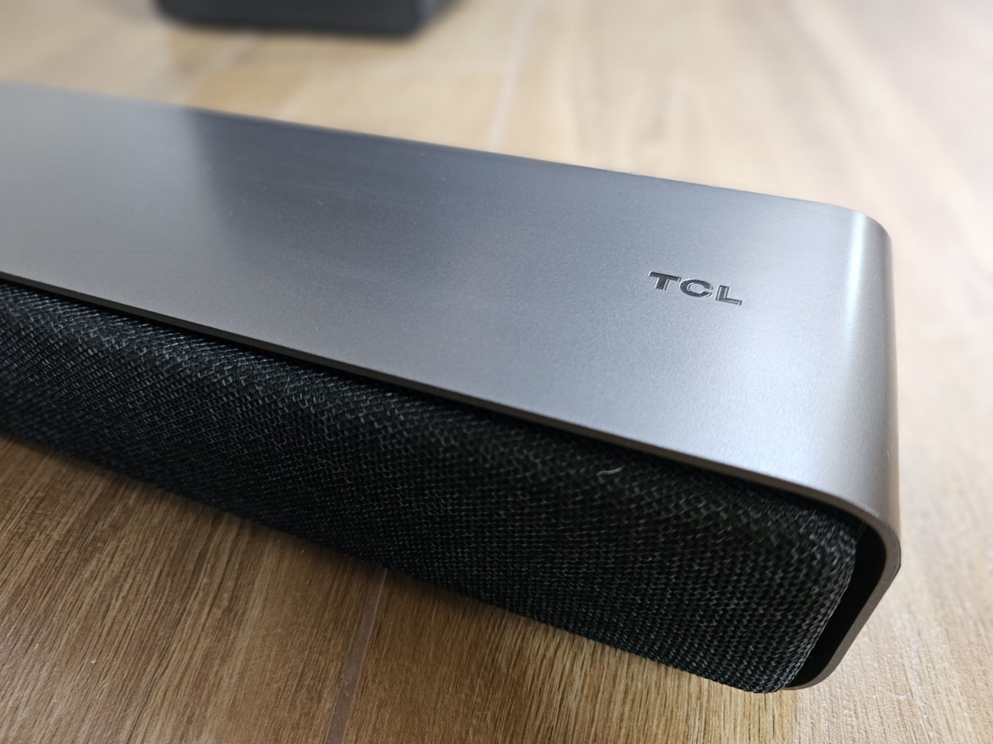 Soundtrack TCL z Subwooferem P733