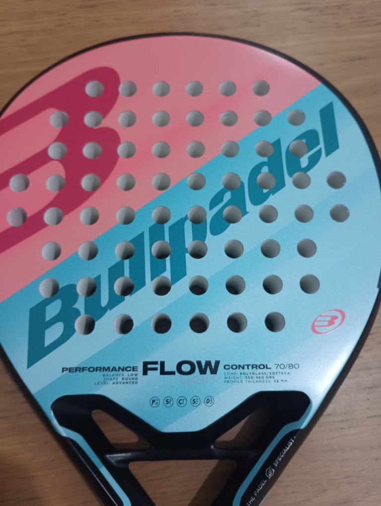Raquete Bullpadel Flow Light