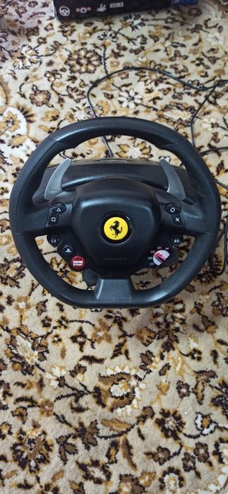 Volante thrustmaster t80
