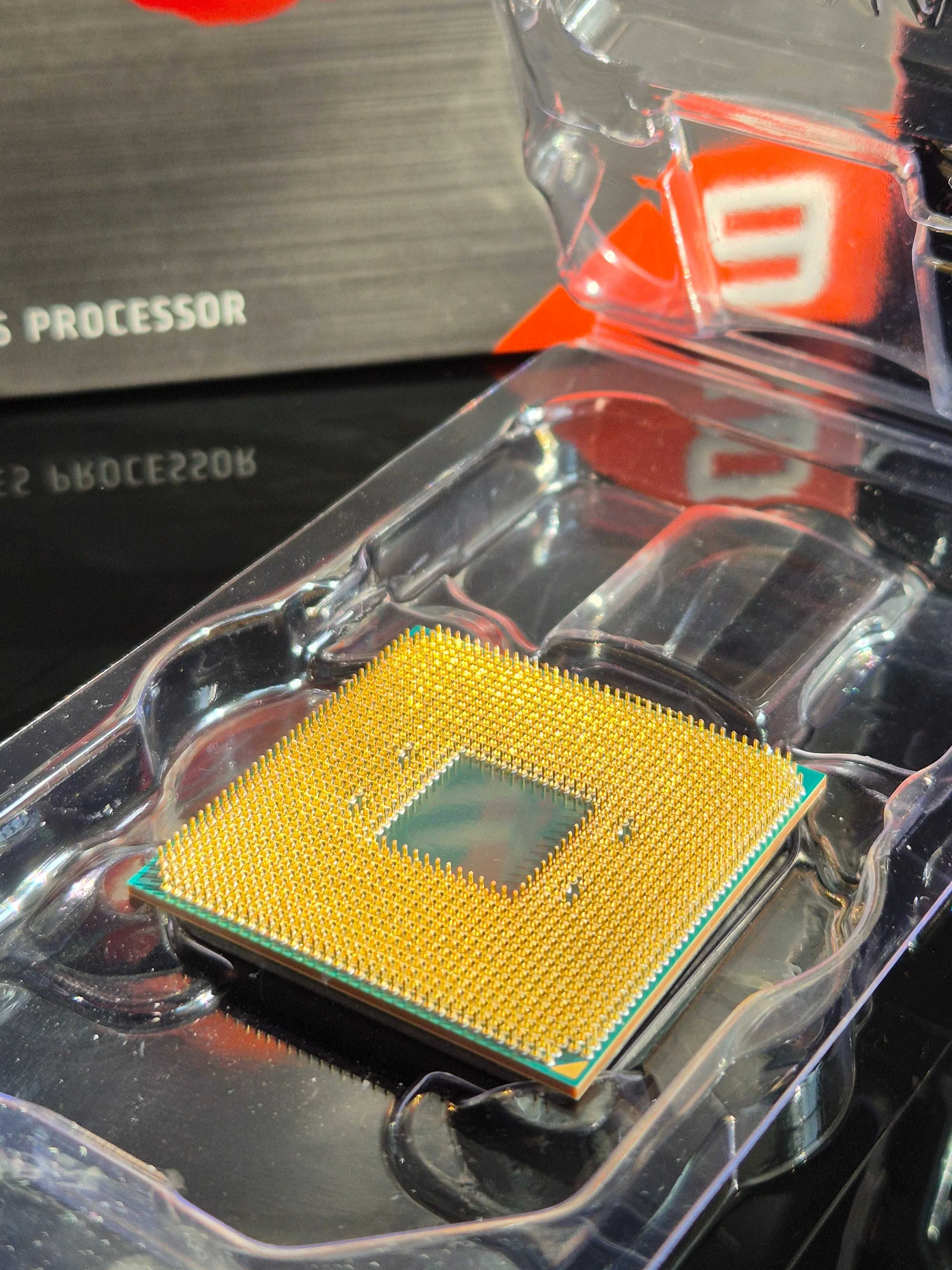 AMD Ryzen 7 2700 (8 rdzeni/16 wątków)
