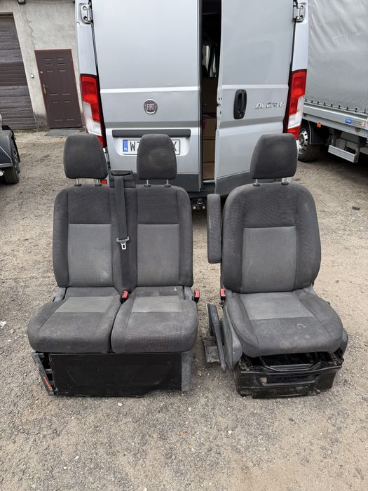 Fotele Ford Transit custom