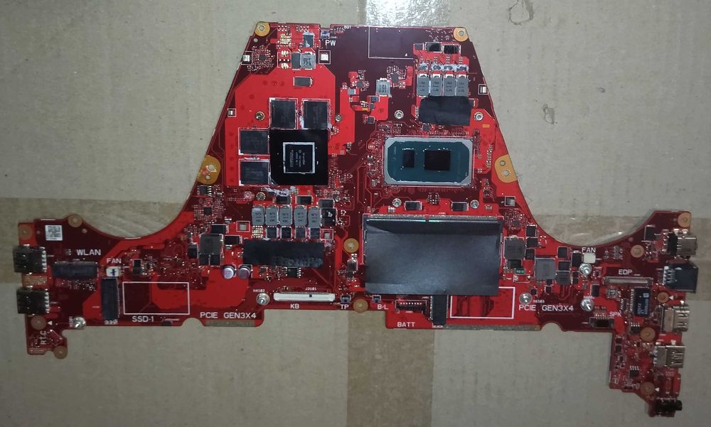Материнська плата від ноутбука Asus ( 11400H /3050ti/8Gb)