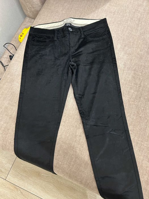 Нові жіночі вельветові брюки Mango р.Л