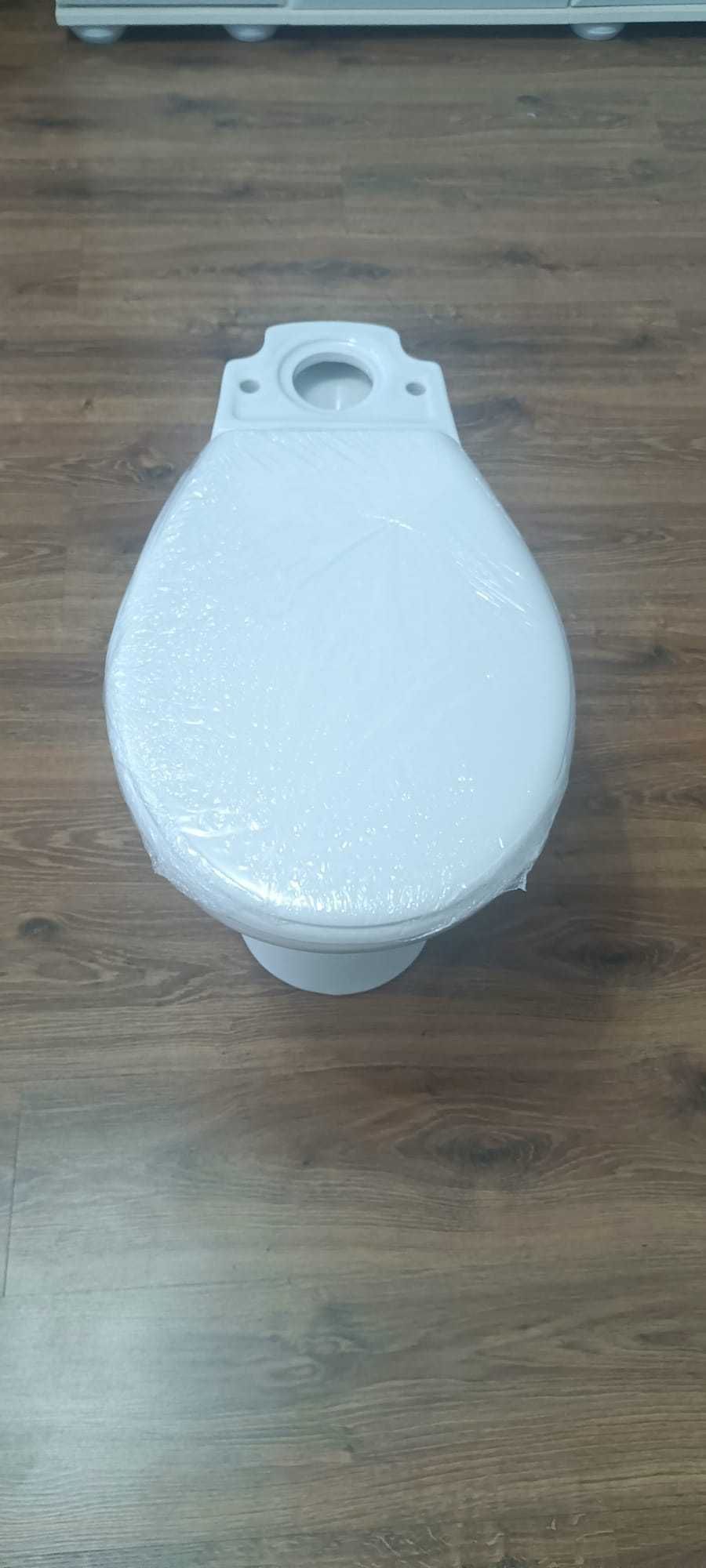Kompakt wc nowy  .